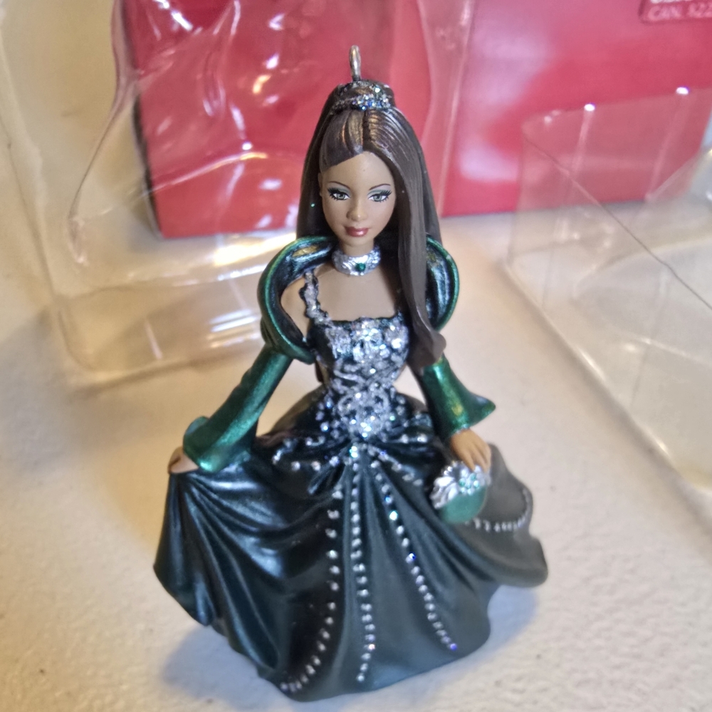 Hallmark Ornament 2004 Celebration Barbie